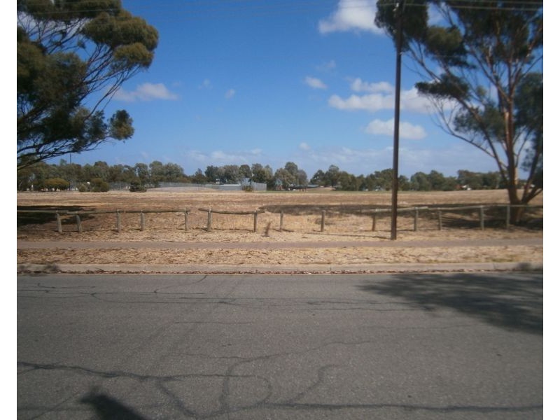 40 Malbanda Avenue, Para Vista SA 5093