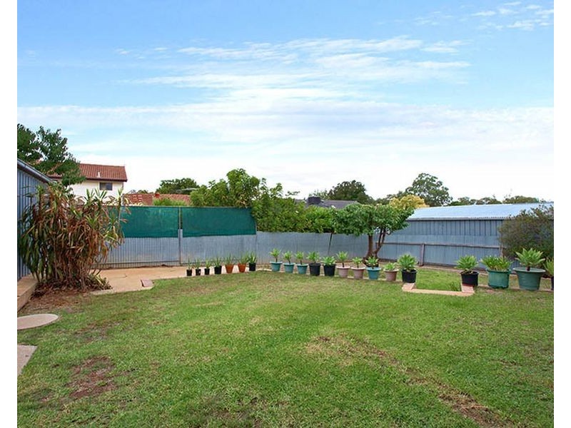 23 Knightsbridge Avenue, Valley View SA 5093