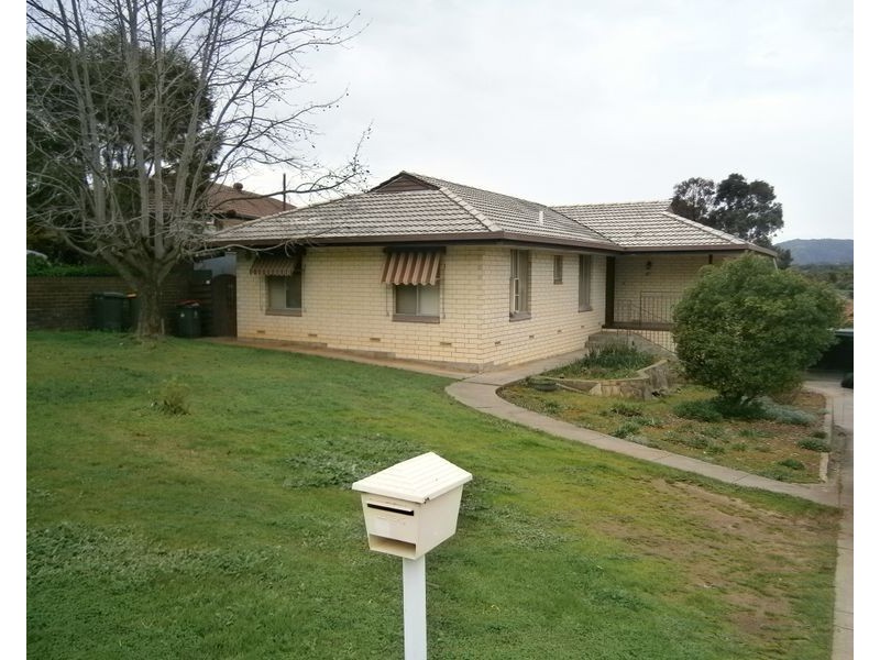 81 Flockhart Avenue, Valley View SA 5093