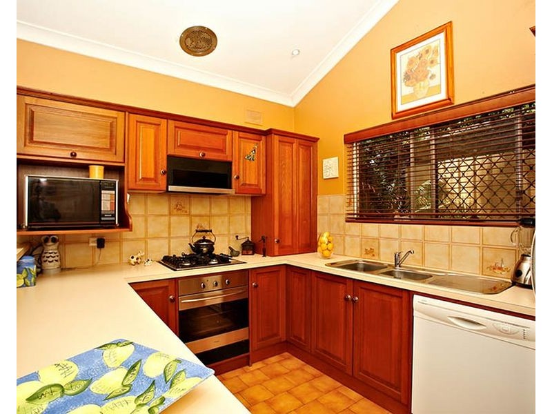 4 Nunyah Drive, Banksia Park SA 5091