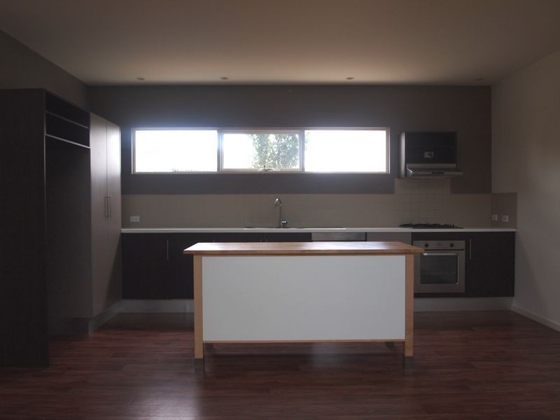 5 Merino Lane, Mawson Lakes SA 5095