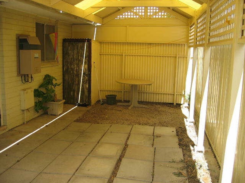 4/4 Vasey Street, Greenacres SA 5086