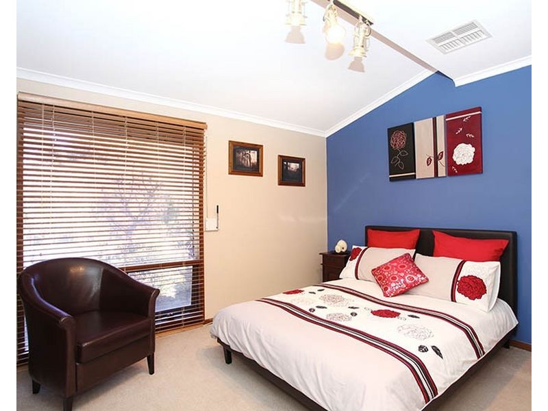 31 Park Lake Drive, Wynn Vale SA 5127