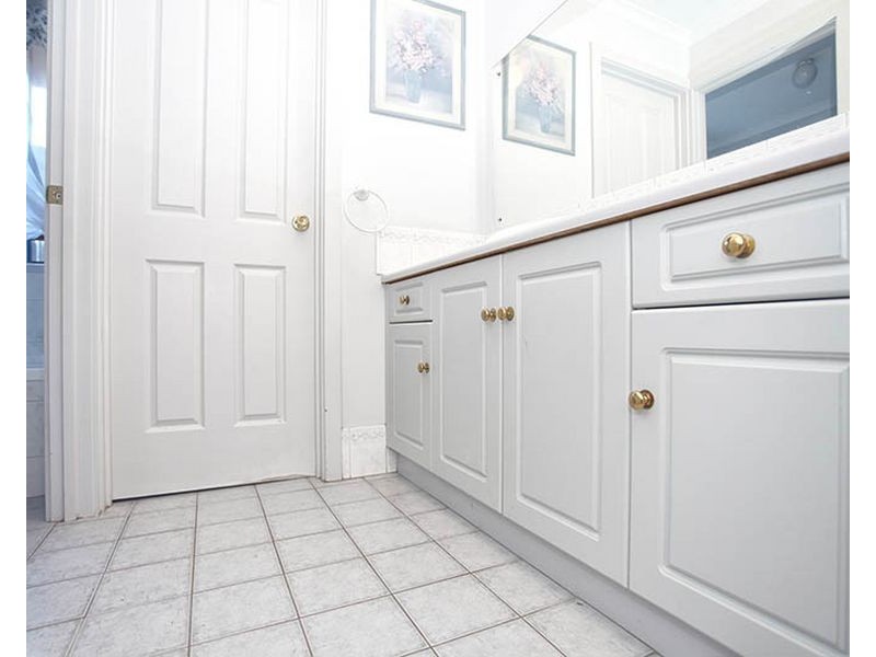 22 Robertson Crescent, Redwood Park SA 5097