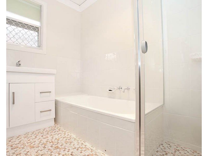 4 Ajax Court, Para Vista SA 5093