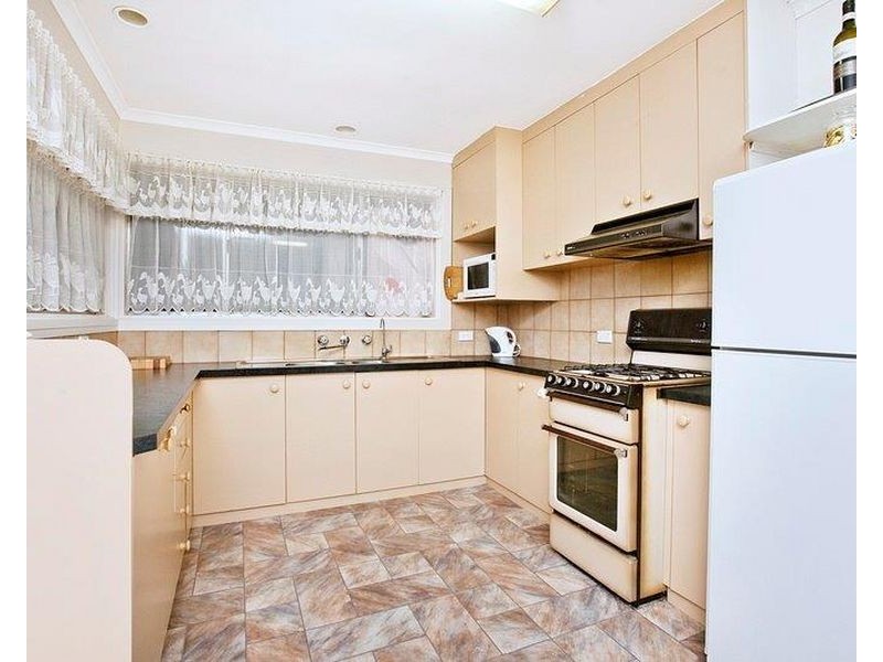 11 Wongabeena Drive, Surrey Downs SA 5126