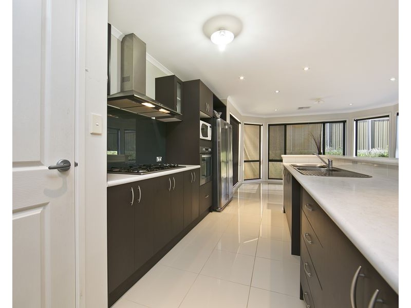 7 Bellevue Circuit, Gulfview Heights SA 5096