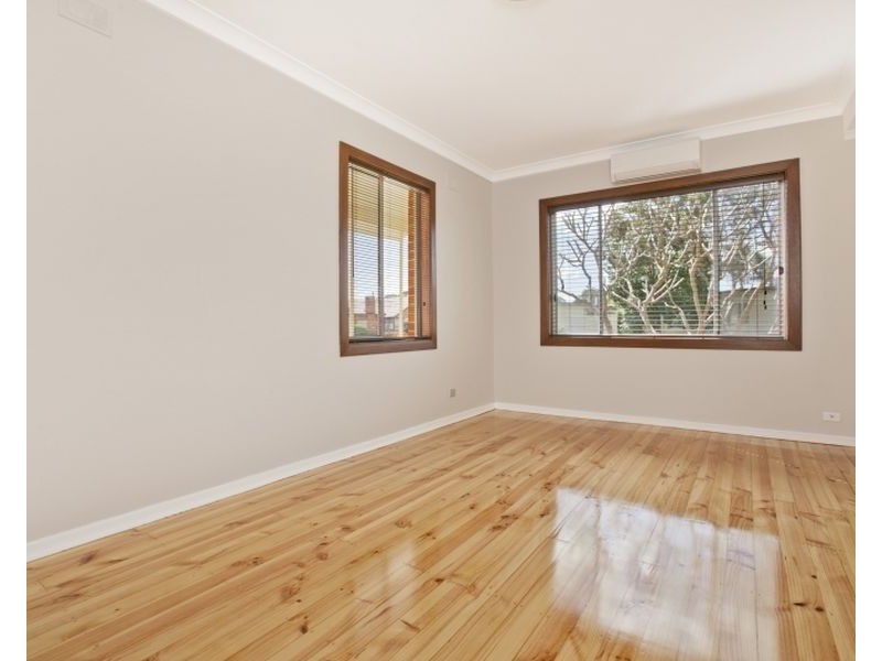 6 Wayford Street, Elizabeth Vale SA 5112