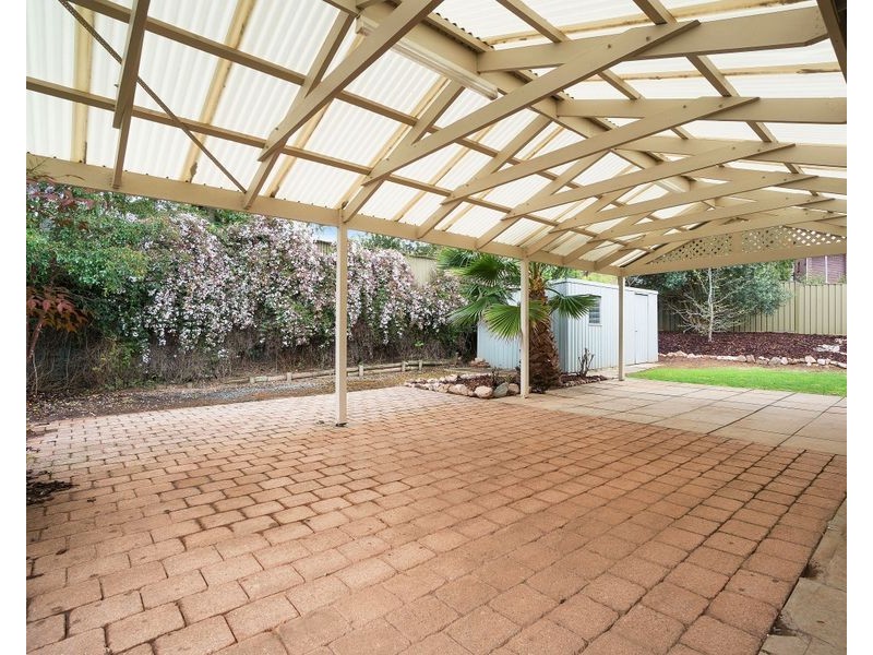 16 Quintal Avenue, Modbury SA 5092