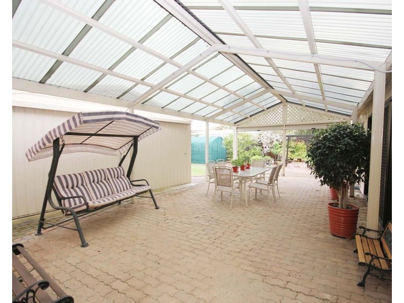 23 Hinkler Crescent, Modbury Heights SA 5092