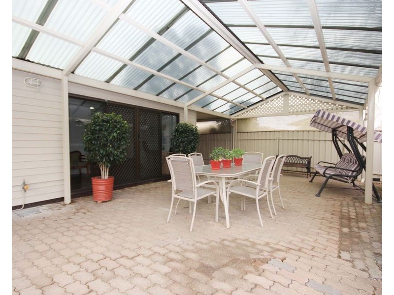 23 Hinkler Crescent, Modbury Heights SA 5092