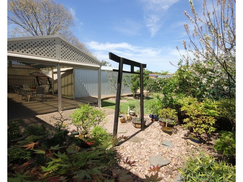 23 Hinkler Crescent, Modbury Heights SA 5092