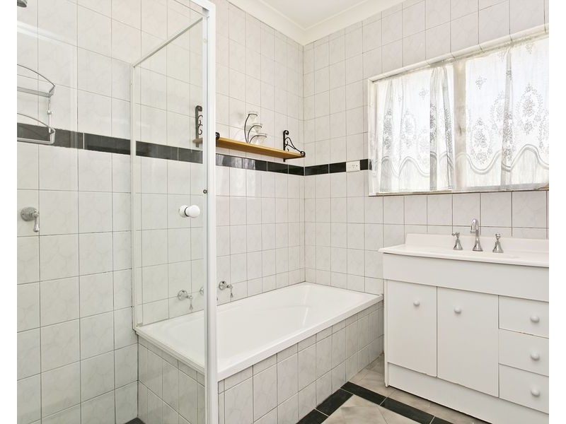 9 Lester Street, Hope Valley SA 5090