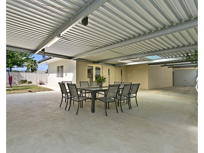 9 Lester Street, Hope Valley SA 5090