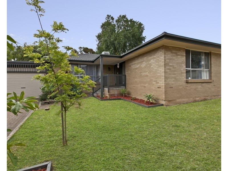 12 Kildonan Avenue, Para Vista SA 5093