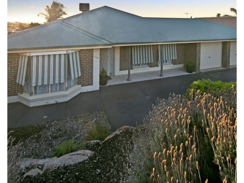 105 Highfield Drive, Hillbank SA 5112