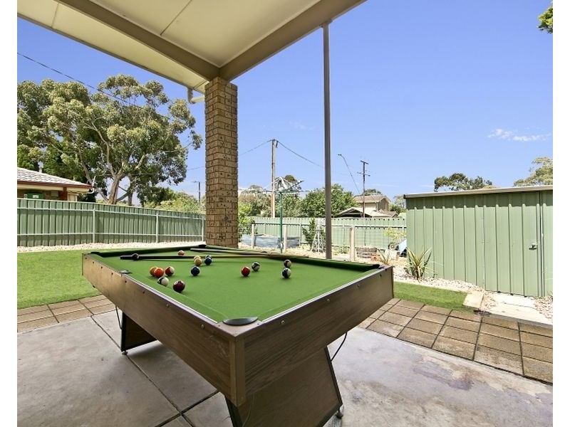 1 Flinders Avenue, Fairview Park SA 5126