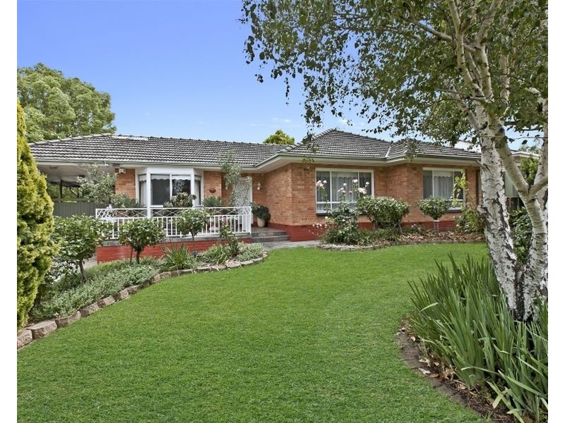 26 Morris Drive, Valley View SA 5093