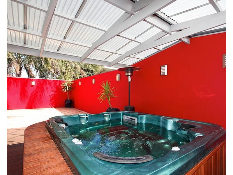 9 Taarnby Drive, Salisbury Downs SA 5108