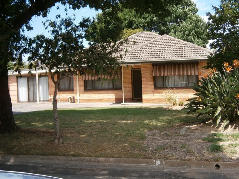 5 Ayleen Ct, Salisbury East SA 5109