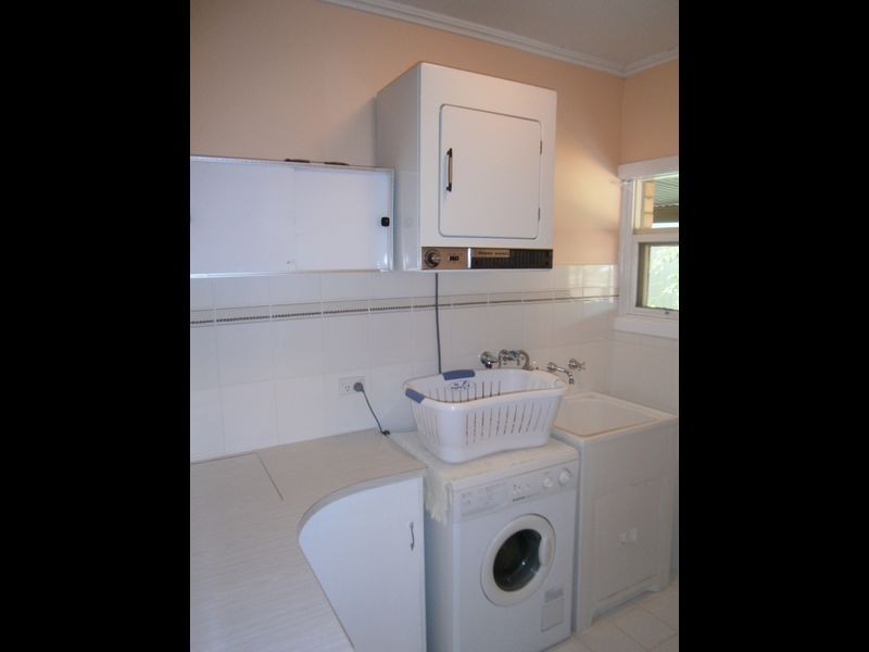 5 Ayleen Ct, Salisbury East SA 5109