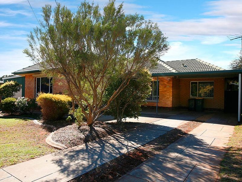 178 Kesters Rd, Para Hills SA 5096