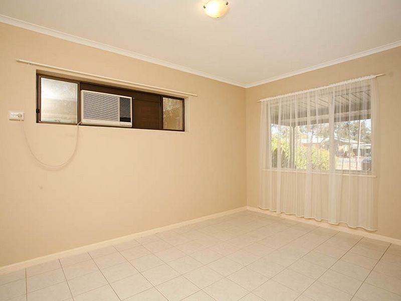 178 Kesters Rd, Para Hills SA 5096