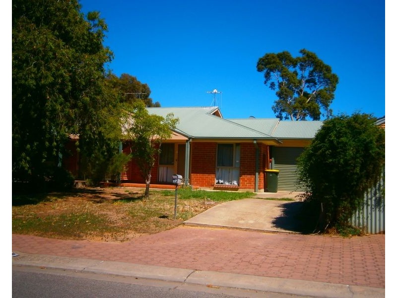 17 Dorset Street, Oakden SA 5086