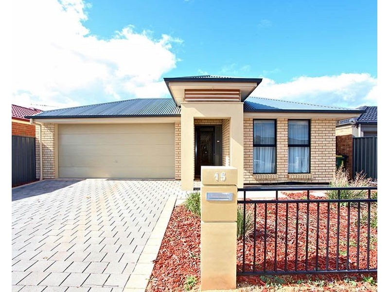 15 St Clair Avenue, Andrews Farm SA 5114