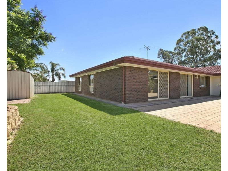 45 Buckingham Drive, Salisbury East SA 5109