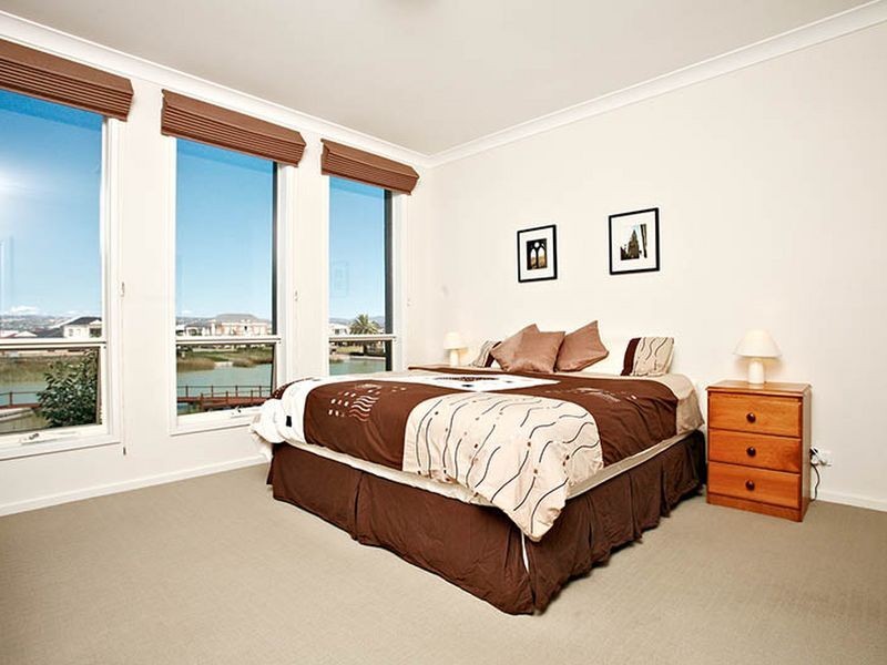 23 Santorini Walk, Mawson Lakes SA 5095