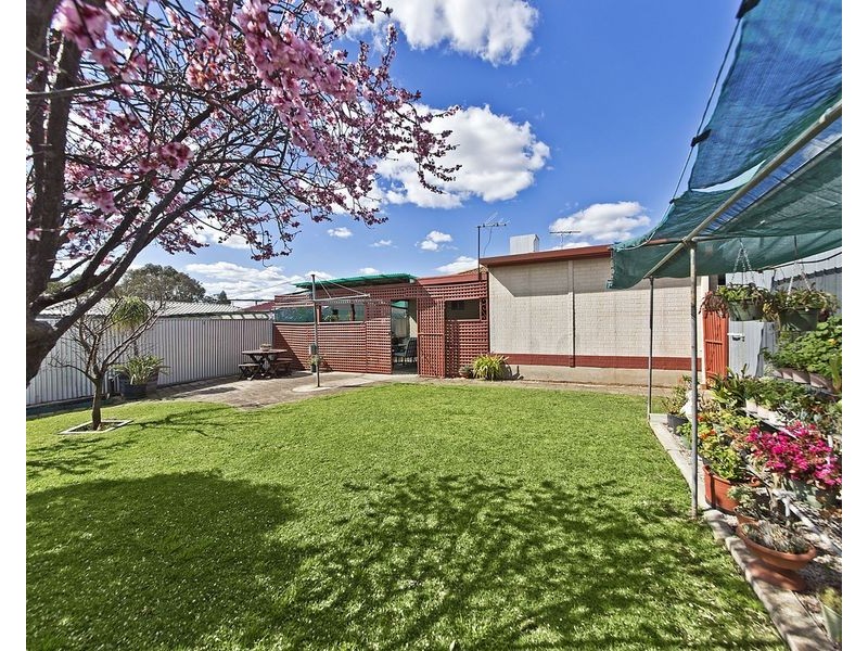37 O’Loughlin Road, Valley View SA 5093