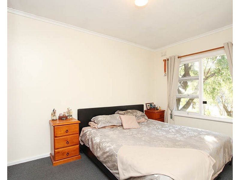 18 Oleander Drive, Banksia Park SA 5091