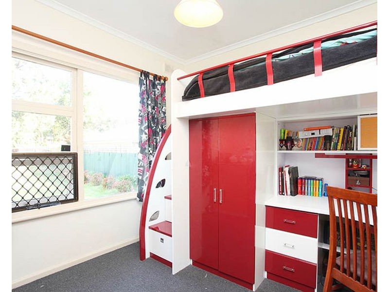 18 Oleander Drive, Banksia Park SA 5091