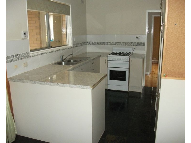 86 Walkleys Road, Valley View SA 5093