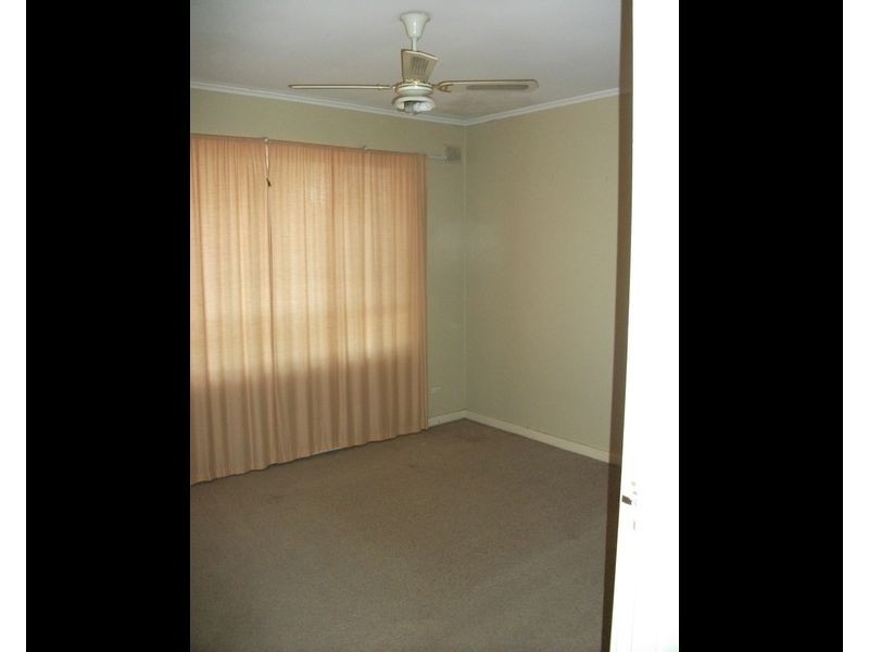 68 Kesters Rd, Para Hills West SA 5096