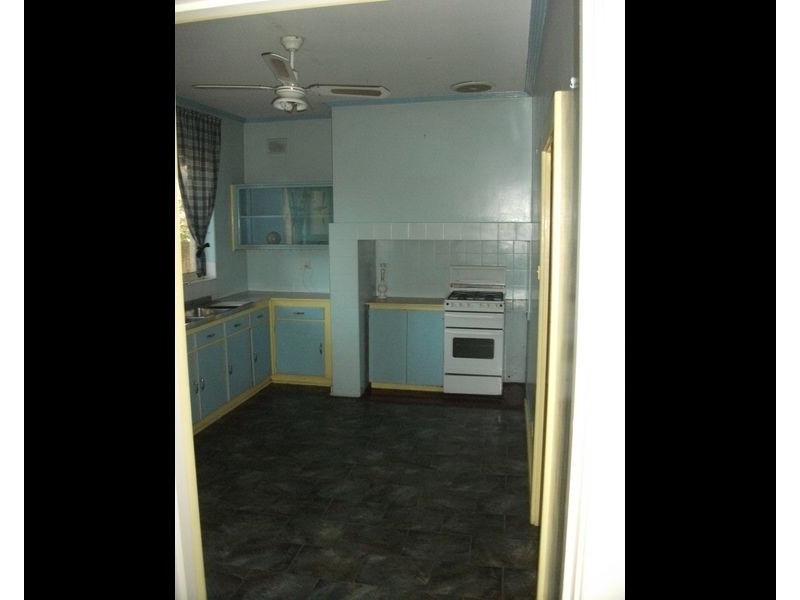 68 Kesters Rd, Para Hills West SA 5096