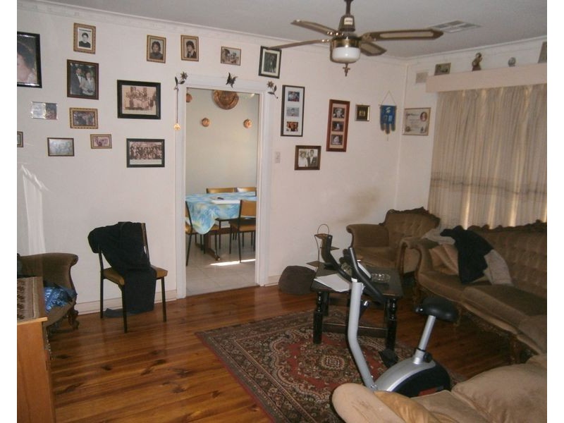 24 Keystone Avenue, Hope Valley SA 5090