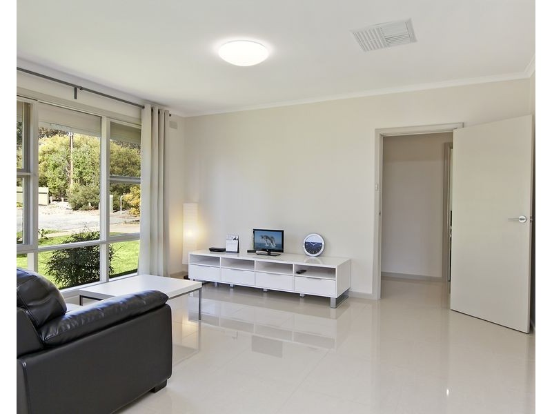 2 Loral Street, Modbury SA 5092