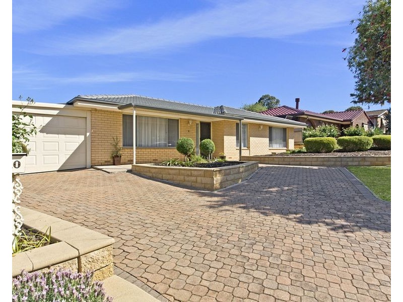 10 Currawong Crescent, Modbury Heights SA 5092