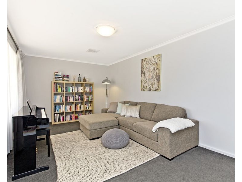 10 Currawong Crescent, Modbury Heights SA 5092