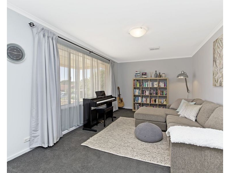 10 Currawong Crescent, Modbury Heights SA 5092