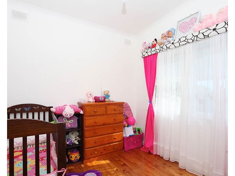 99 Halsey Road, Elizabeth East SA 5112