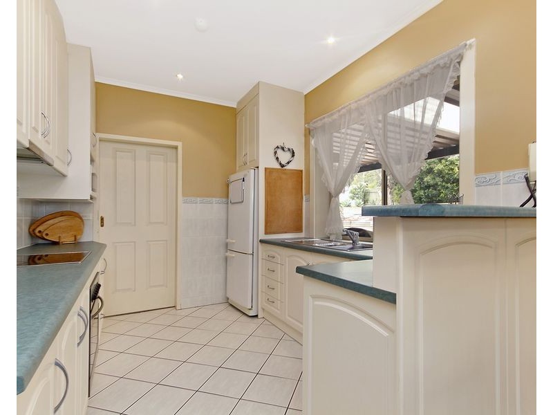 31 McGowan Court, Para Hills SA 5096