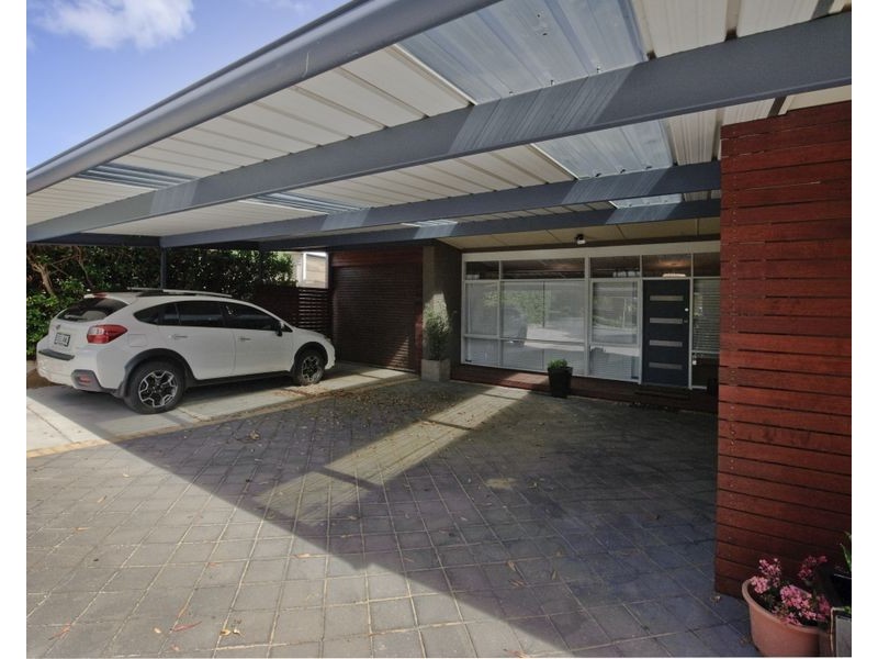 13 Carribean Terrace, Modbury Heights SA 5092