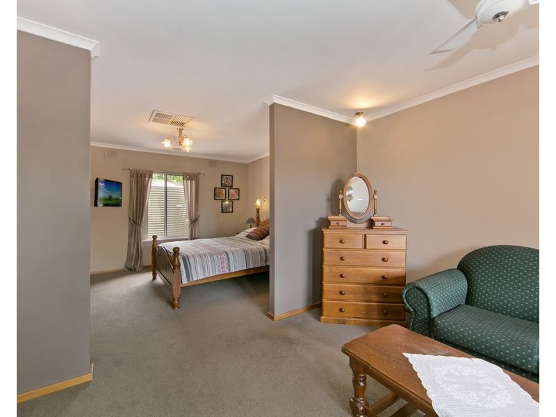 6 Ruth Court, Modbury SA 5092