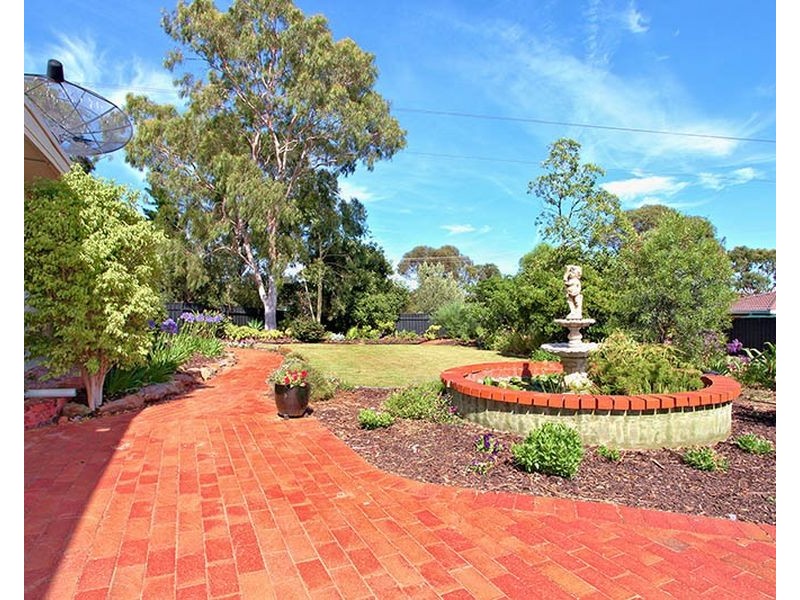 4 Granada Avenue, Gulfview Heights SA 5096