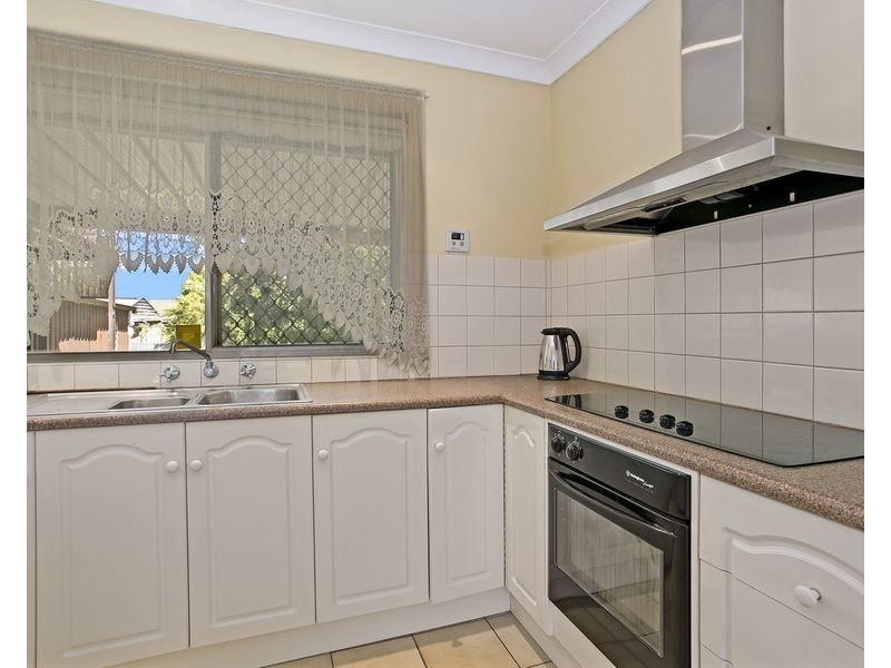 94 Awoonga Road, Hope Valley SA 5090