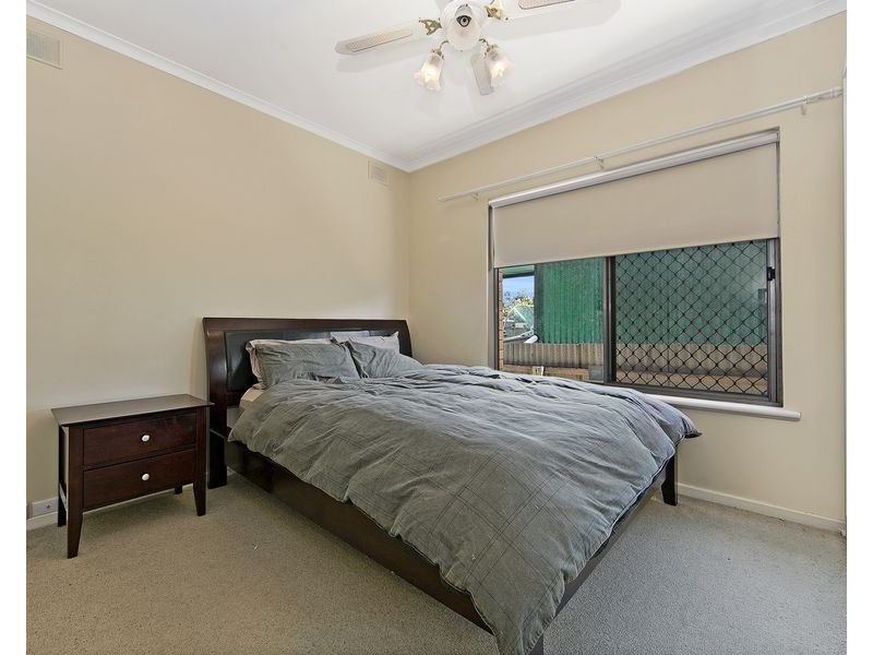 94 Awoonga Road, Hope Valley SA 5090