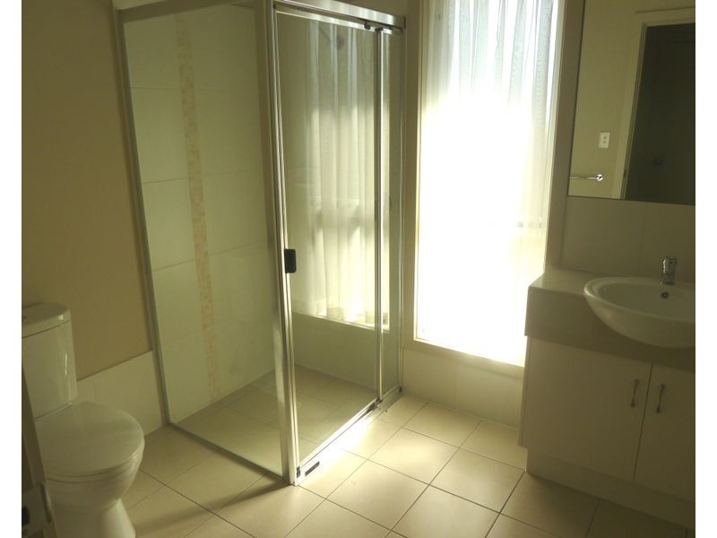 5a Angle Vale Rd, Evanston Gardens SA 5116